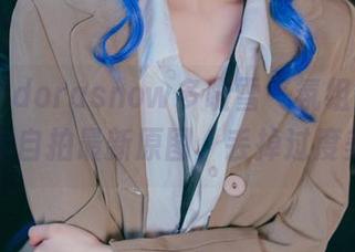 sally dorasnow多啦雪气氛组登场！菲谢尔自拍最新原图，丢掉过度美化！